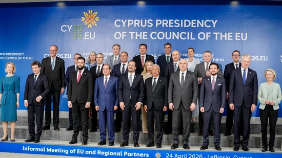 Staats- und Regierungschefs der EU-Staaten zusammen in Zypern. Foto: Kay Nietfeld/dpa Staats- und Regierungschefs der EU-Staaten zusammen in Zypern. Foto: Kay Nietfeld/dpa