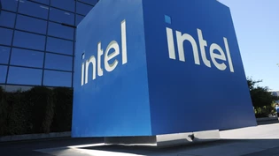 Obwohl Intel die Wall Street positiv überraschte, gab es unter dem Strich einen weiteren hohen Verlust von 4,28 Milliarden Dollar nach roten Zahlen von 887 Millionen Dollar ein Jahr zuvor. (Archivbild) Obwohl Intel die Wall Street positiv überraschte, gab es unter dem Strich einen weiteren hohen Verlust von 4,28 Milliarden Dollar nach roten Zahlen von 887 Millionen Dollar ein Jahr zuvor. (Archivbild)